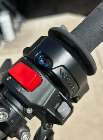 Surron Throttle Titanium
